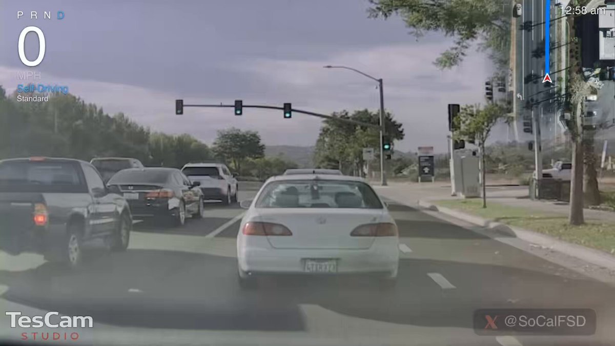 How Tesla FSD Supervised Protects Cyclists on the Road