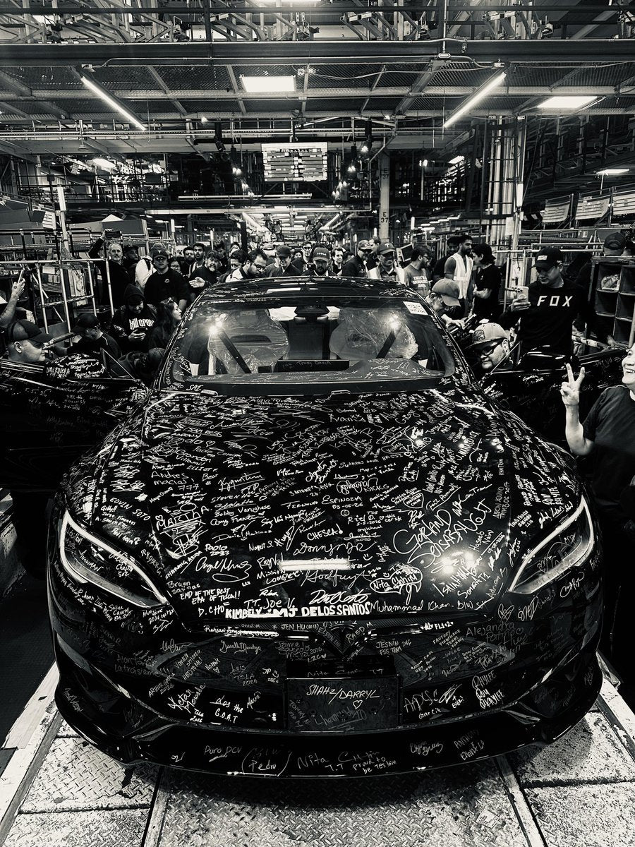The Last Tesla Model S Rolls Off the Line at Fremont