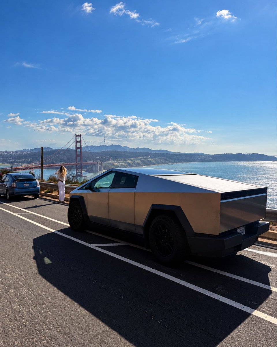 Tesla FSD's Momentum in 5 Numbers That Tell the Story