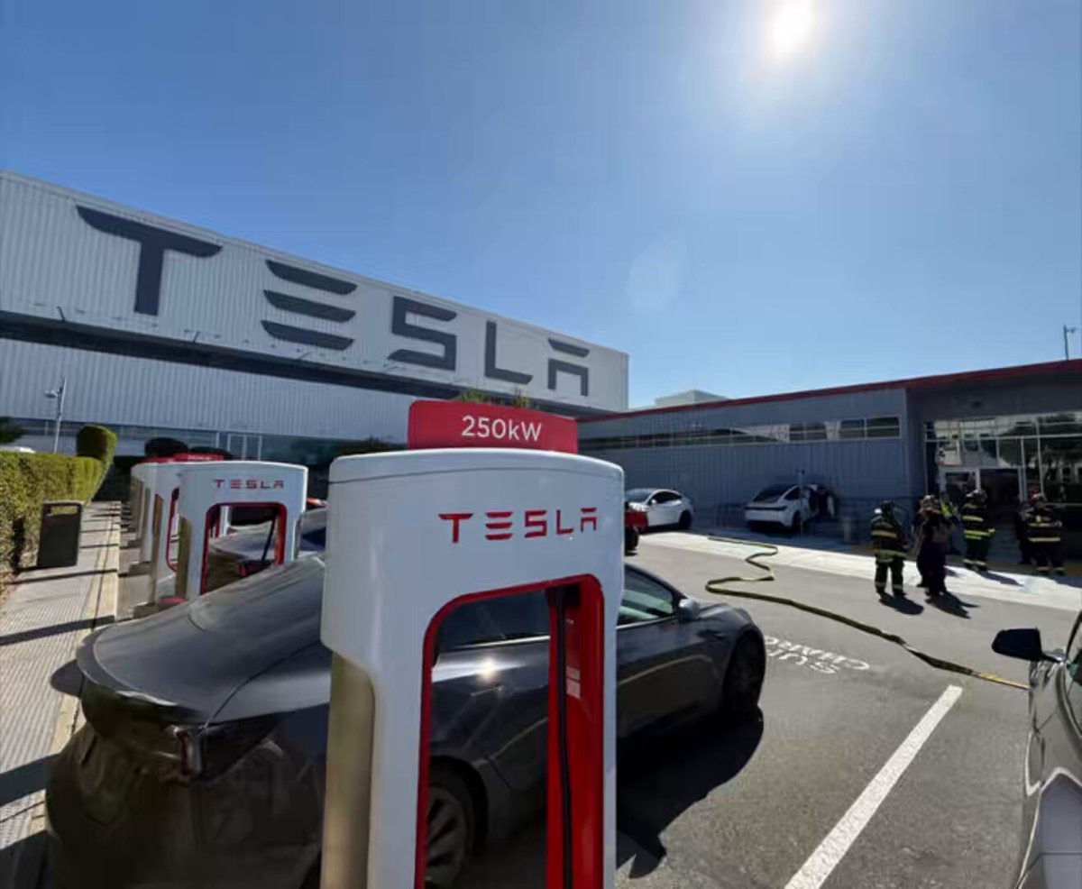 Tesla Auto Shift and Pedal Confusion: What Owners Should Know