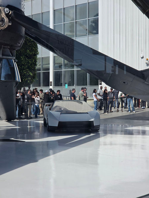Tesla Roadster Spotted at SpaceX Hawthorne β What It Signals