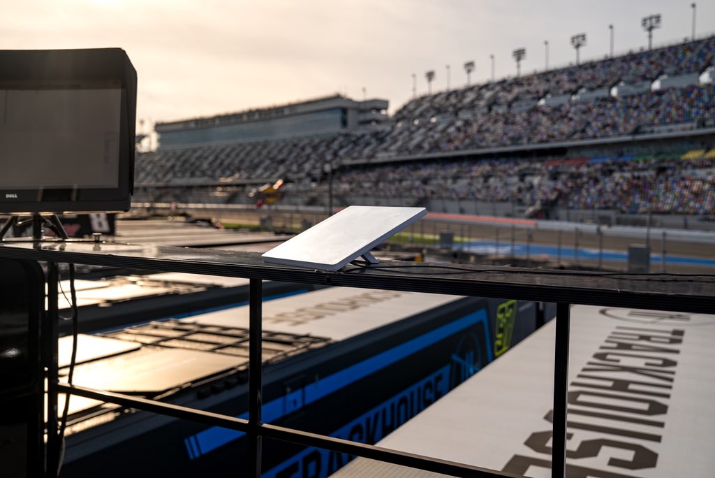 Starlink Powers NASCAR Telemetry at Daytona 500 Qualifying