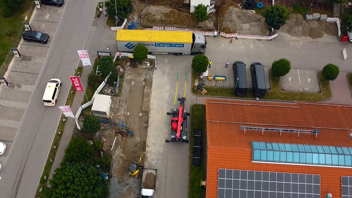 Tesla's Accordion Supercharger: 6 Details That Matter