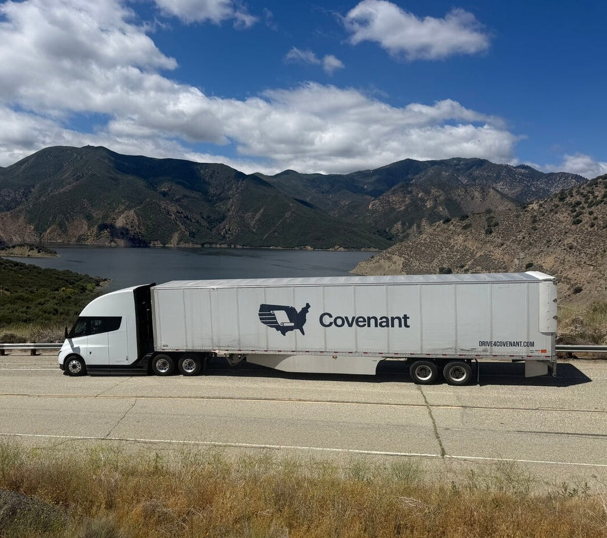 Covenant Logistics: Tesla Semi Outperforms Diesel in Real-World Test