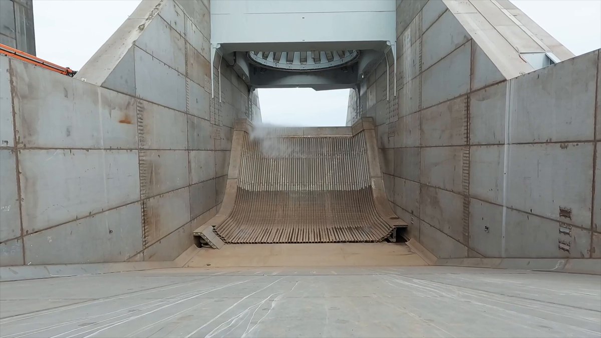 SpaceX Tests Starship Pad 2 Flame Deflector at 650,000 GPM