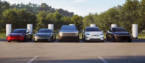 FSD Supervised Wins MotorTrend Award: What It Means For You