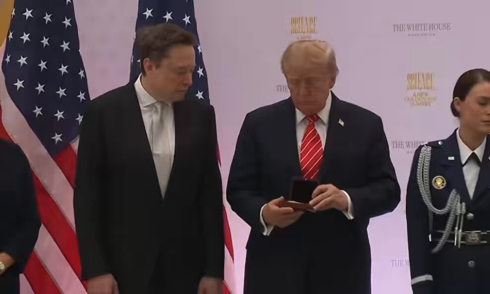 Elon Musk Awarded National Medal of Science; Trump Praises Tesla FSD