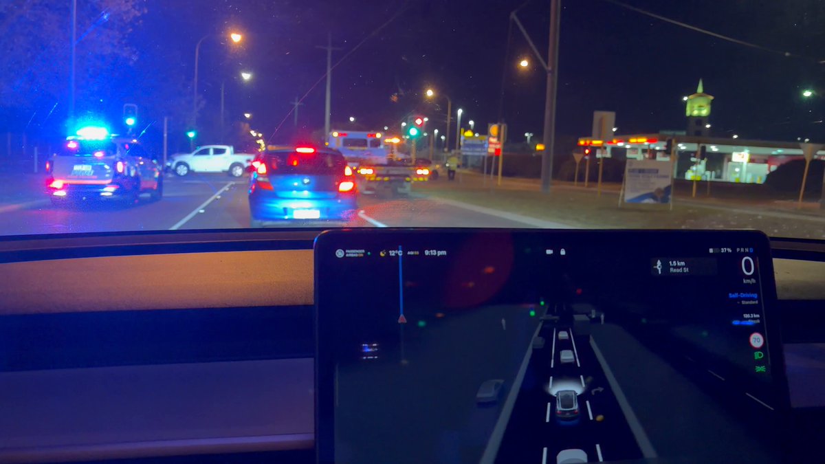 FSD Supervised's Emergency Handling Comes to Australia & NZ