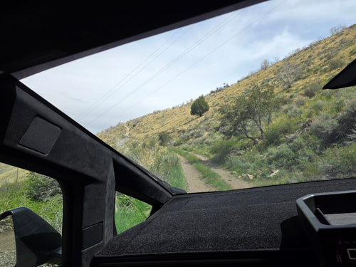 How Cybertruck's Steer-by-Wire and Rear Steering Work