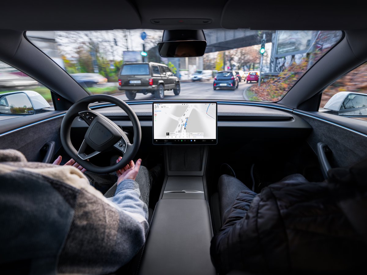 Tesla FSD Ride Alongs in Switzerland: 5 Details That Matter
