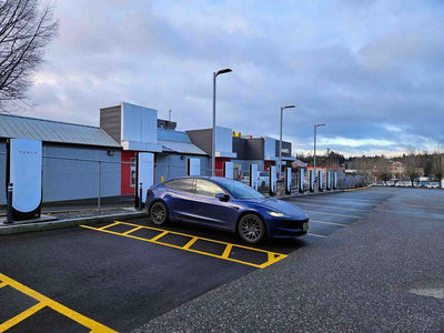 Tesla Plans World's Largest Supercharger: 400 V4 Stalls