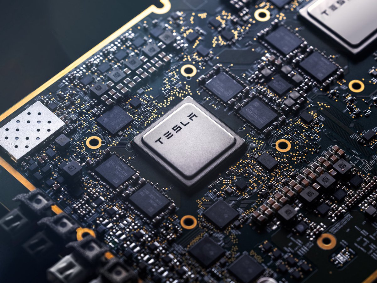 Tesla AI4 Chip Explained: Dual Fail-Over Redundancy for FSD & Optimus