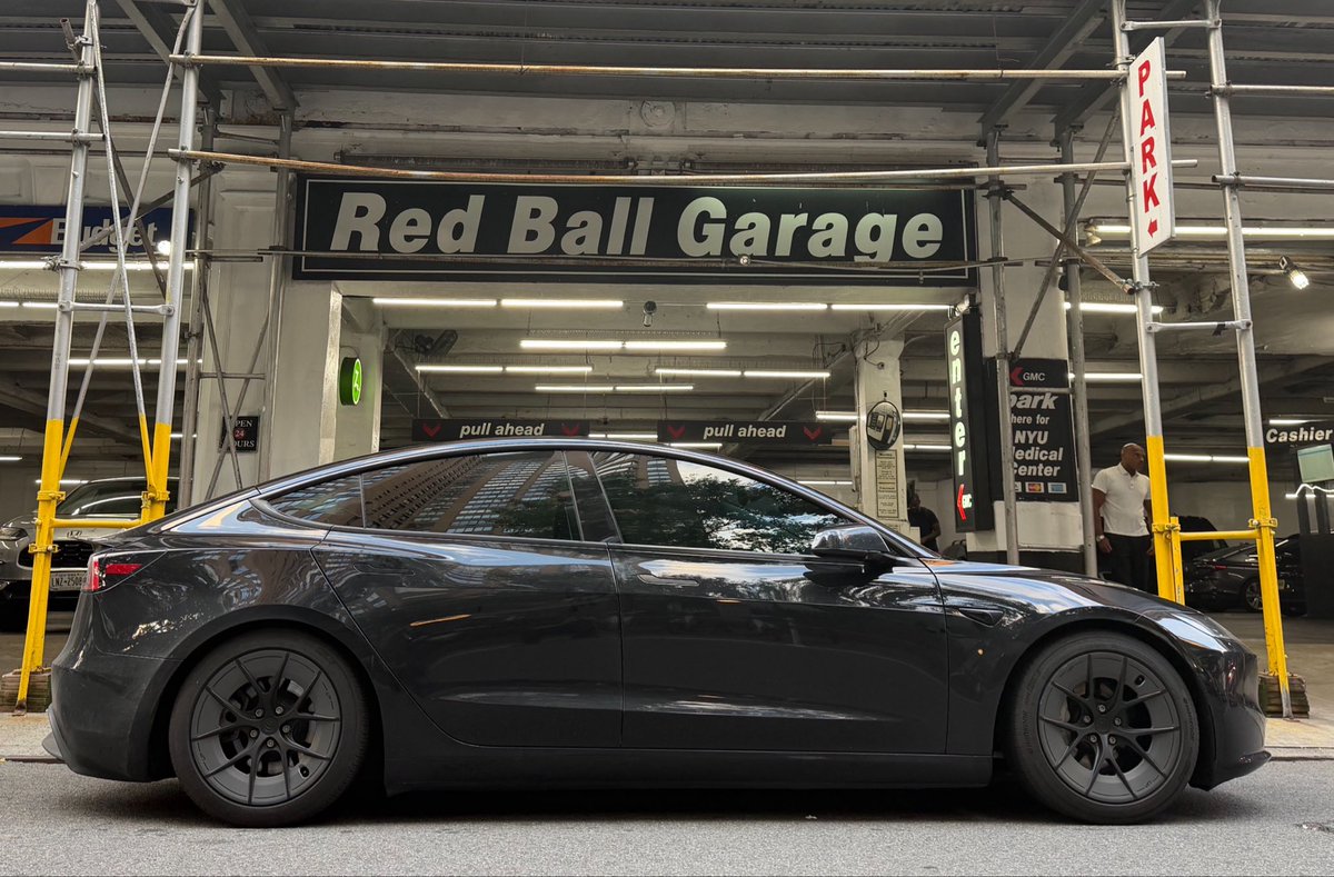 Tesla FSD Sets New Autonomous Cannonball Record: 2,886 Miles, Zero Interventions