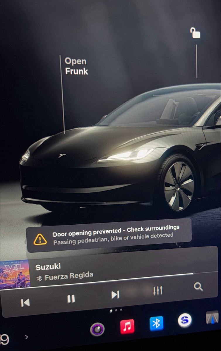 Tesla's Door Safety Feature Just Prevented a Dooring Accident