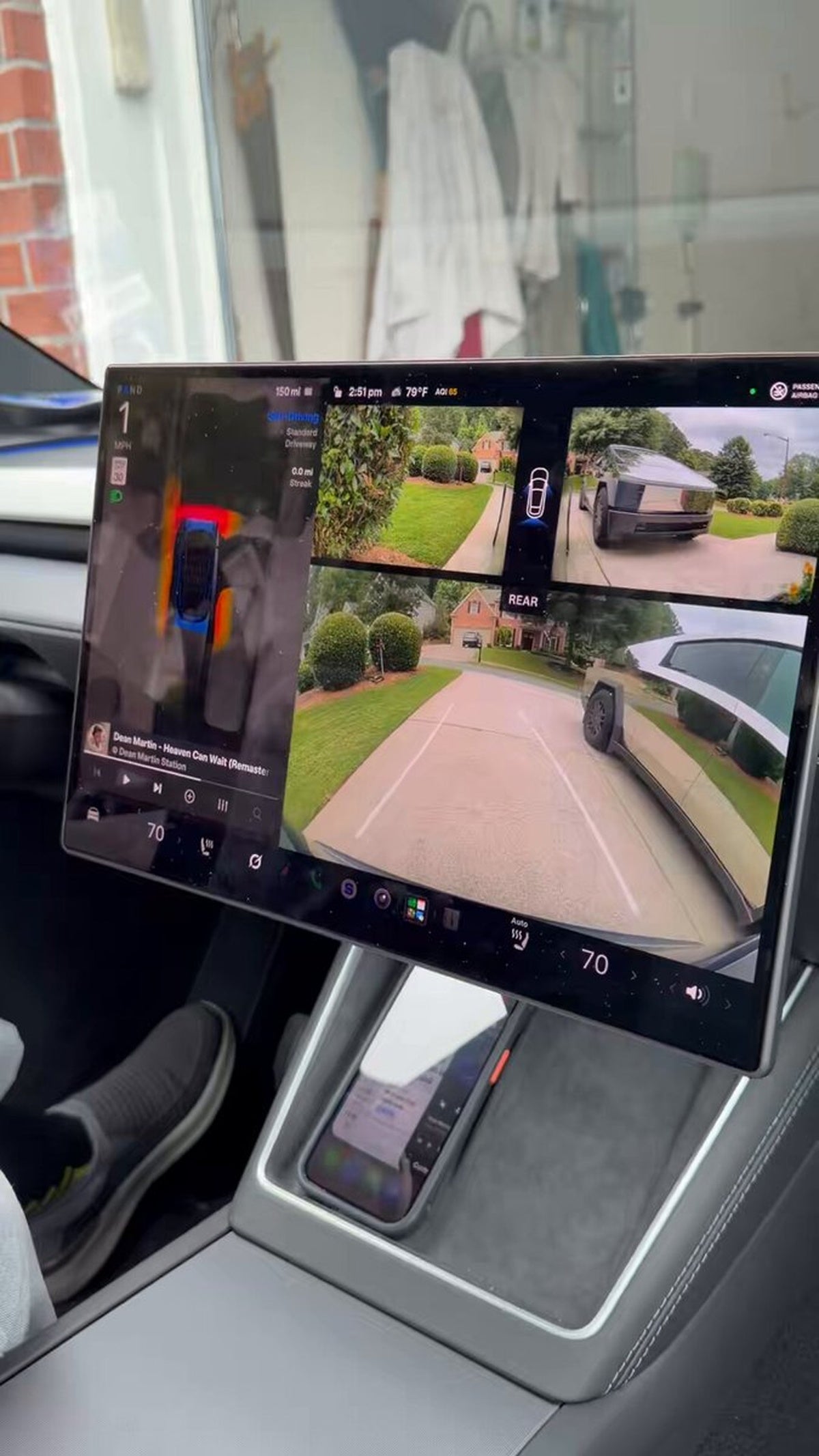 What a 95-Year-Old Tesla Owner Thinks of FSD After One Month