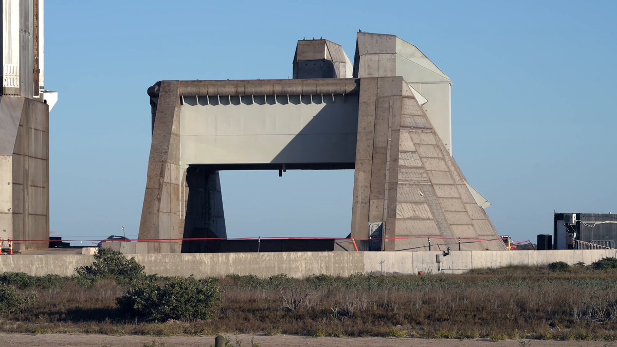 SpaceX Starship Booster 19 Heads to Static Fire After Deluge Test