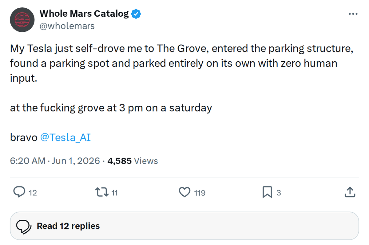 Tesla FSD Parks Itself at The Grove — No Human Input