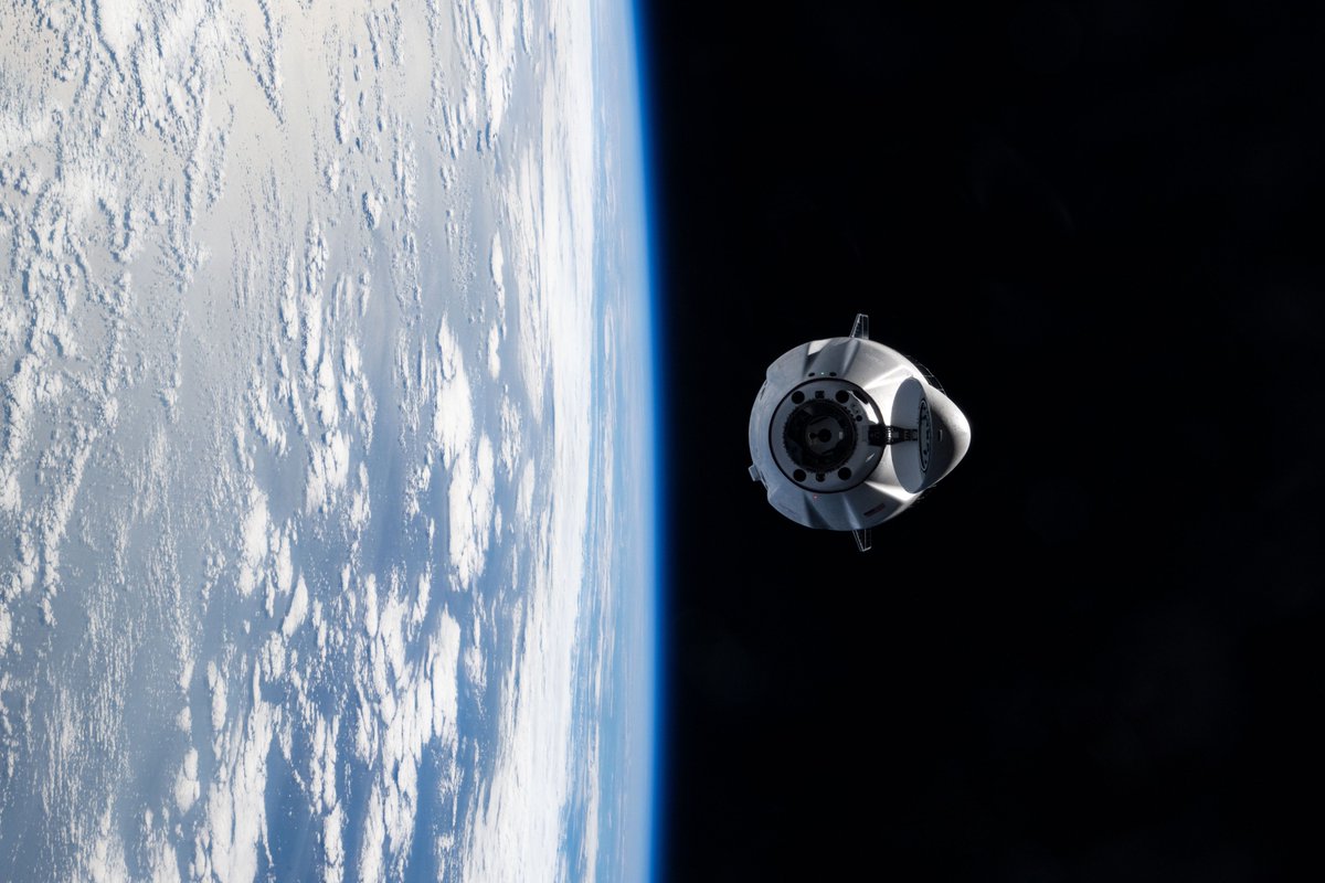 SpaceX Dragon Wraps 185-Day ISS Stay on CRS-33 Mission