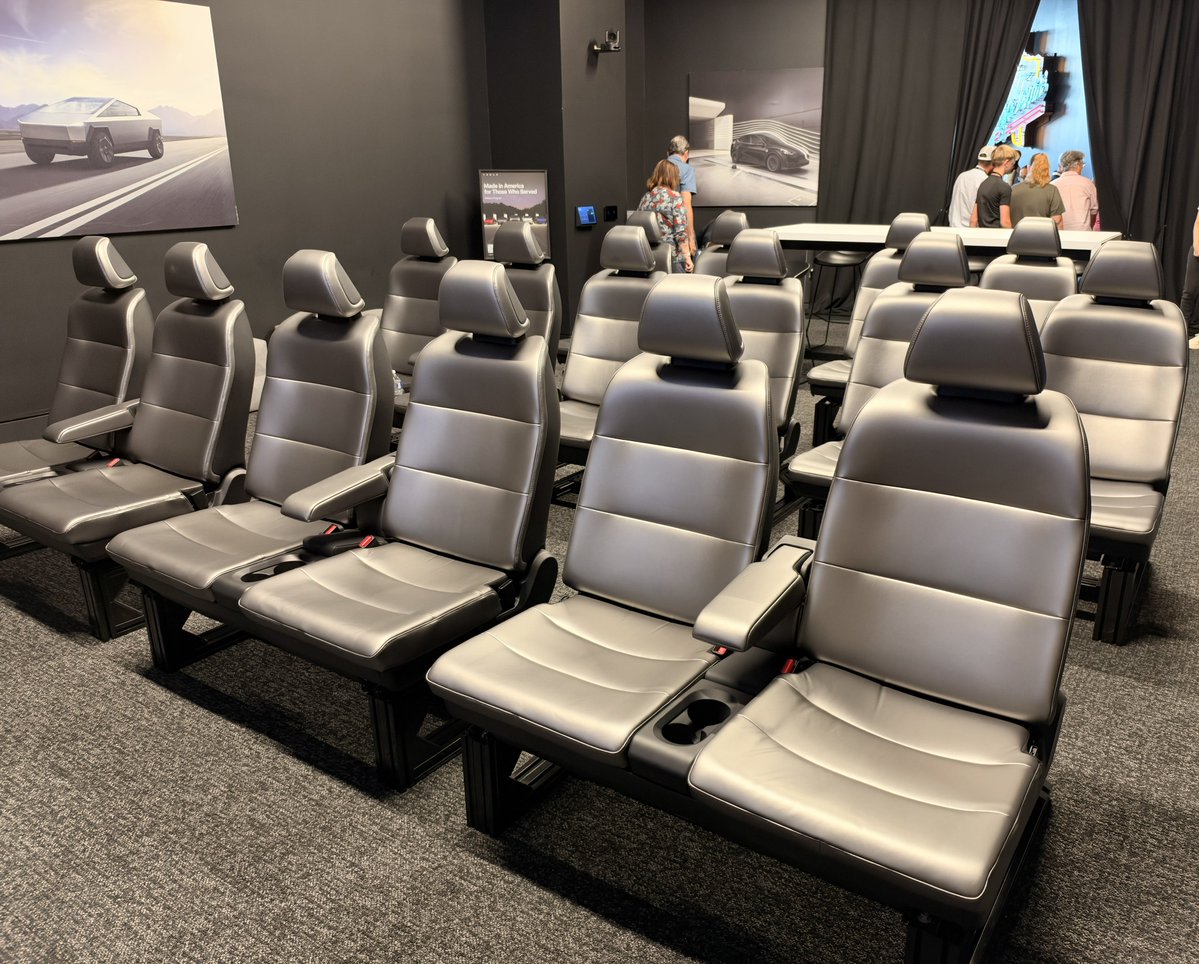 Cybercab Seats at Giga Texas: What the Tour Room Tells Us