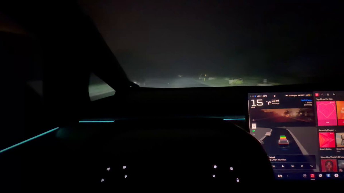 Tesla FSD Handles Dense Fog With Ease — Watch the Footage