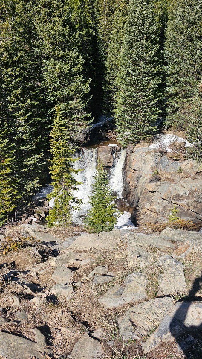 Starlink Mini: Backpack-Sized Dish With 200+ Mbps for $199