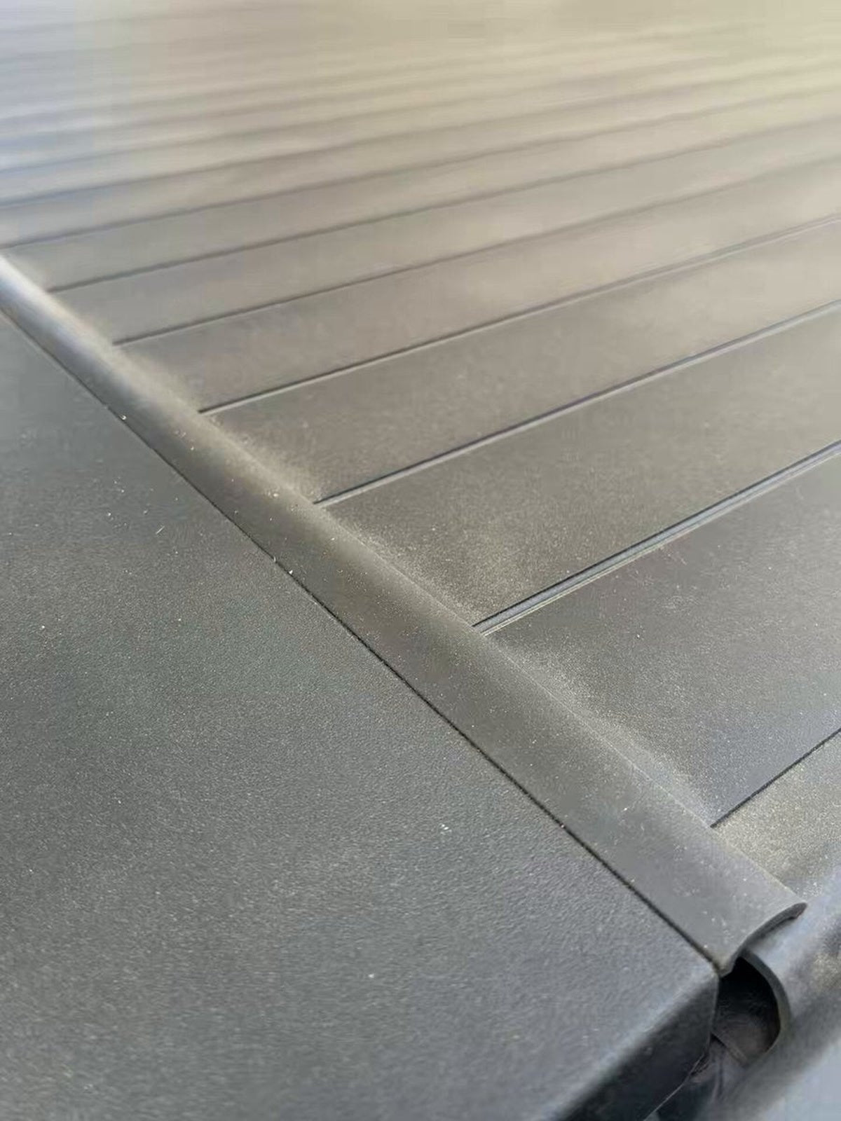 Cybertruck Vault: What You Need to Know About the Bed and Tonneau Cover
