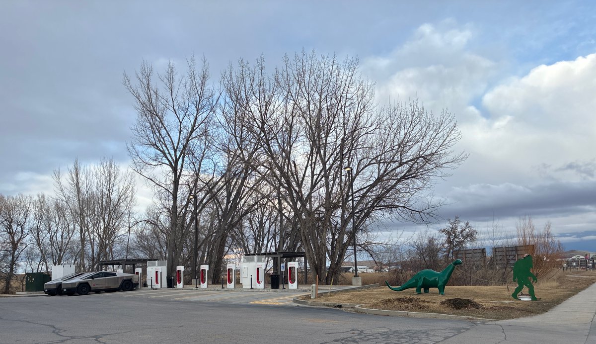 New Tesla Supercharger Opens in Buffalo, WY: 8 Stalls