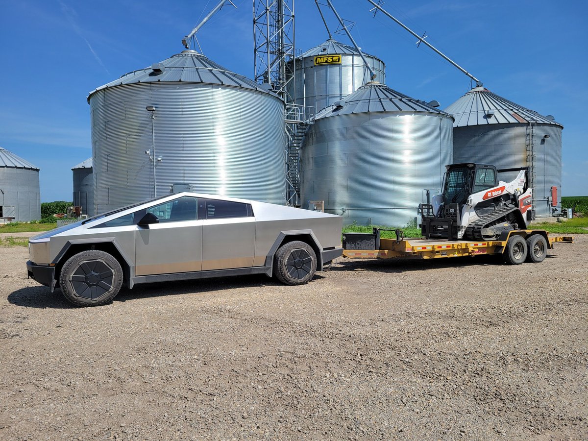 7 Things to Know Before Your Cybertruck Test Drive