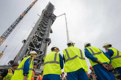 Artemis III Crew Visits SpaceX Starship Tower at Kennedy Space Center
