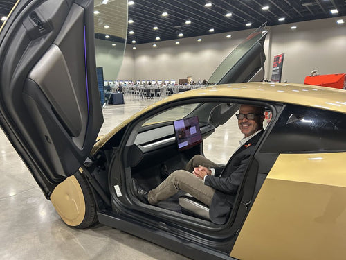 Texas DoT Confirms: Cybercab Has No Steering Wheel or Pedals