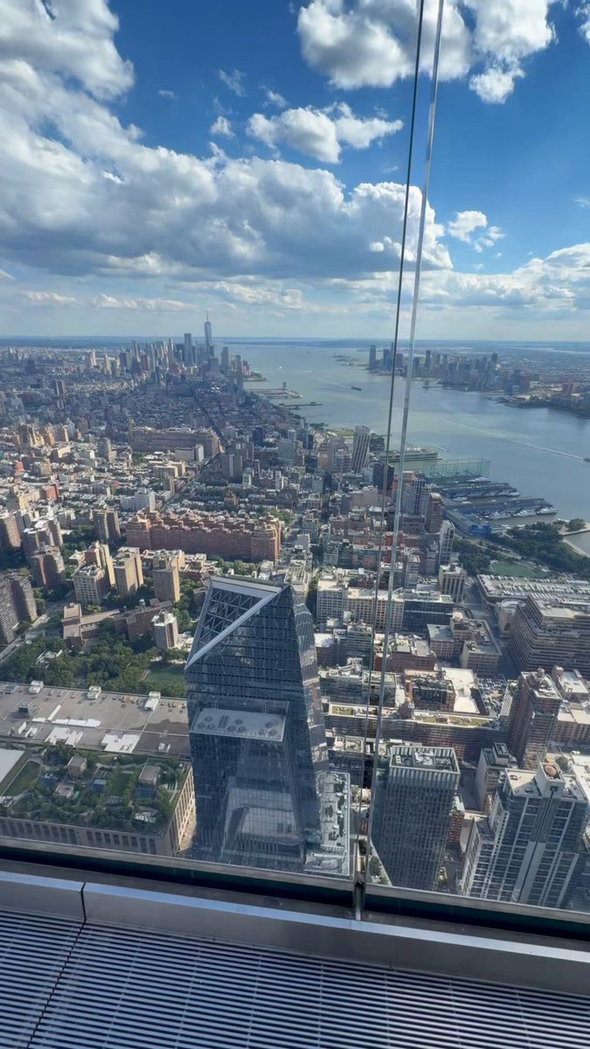 Tesla FSD Handles NYC Zero-Intervention: Full Report