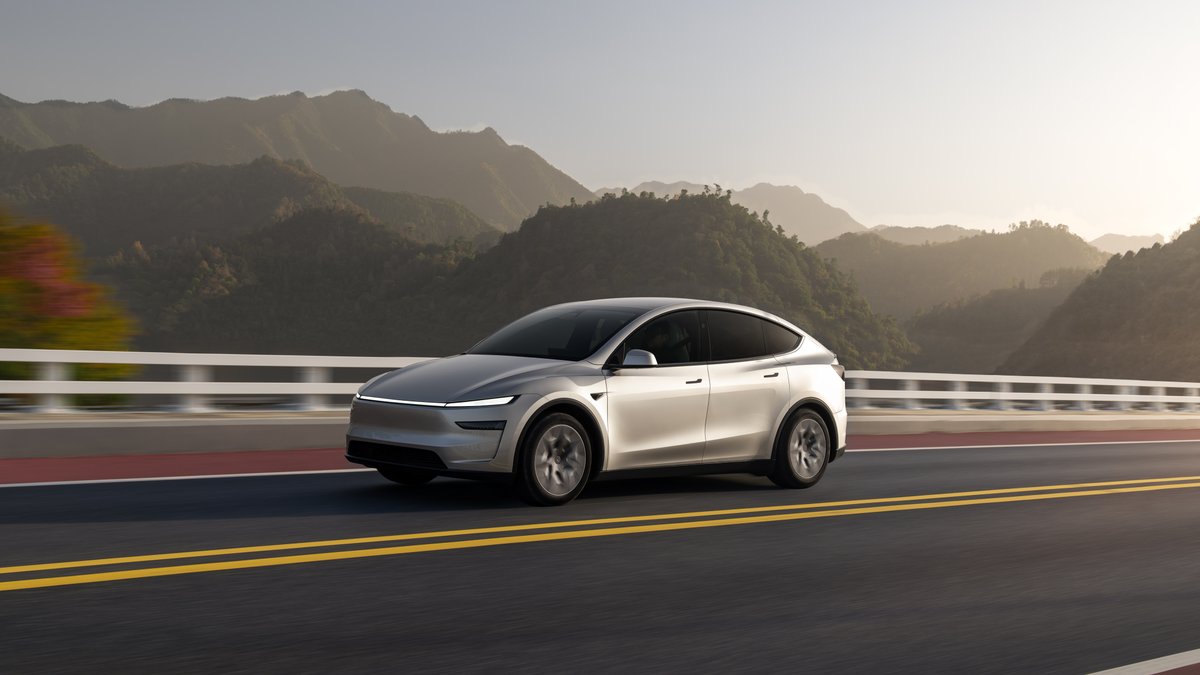Tesla Breaks All-Time Monthly Sales Record in Australia
