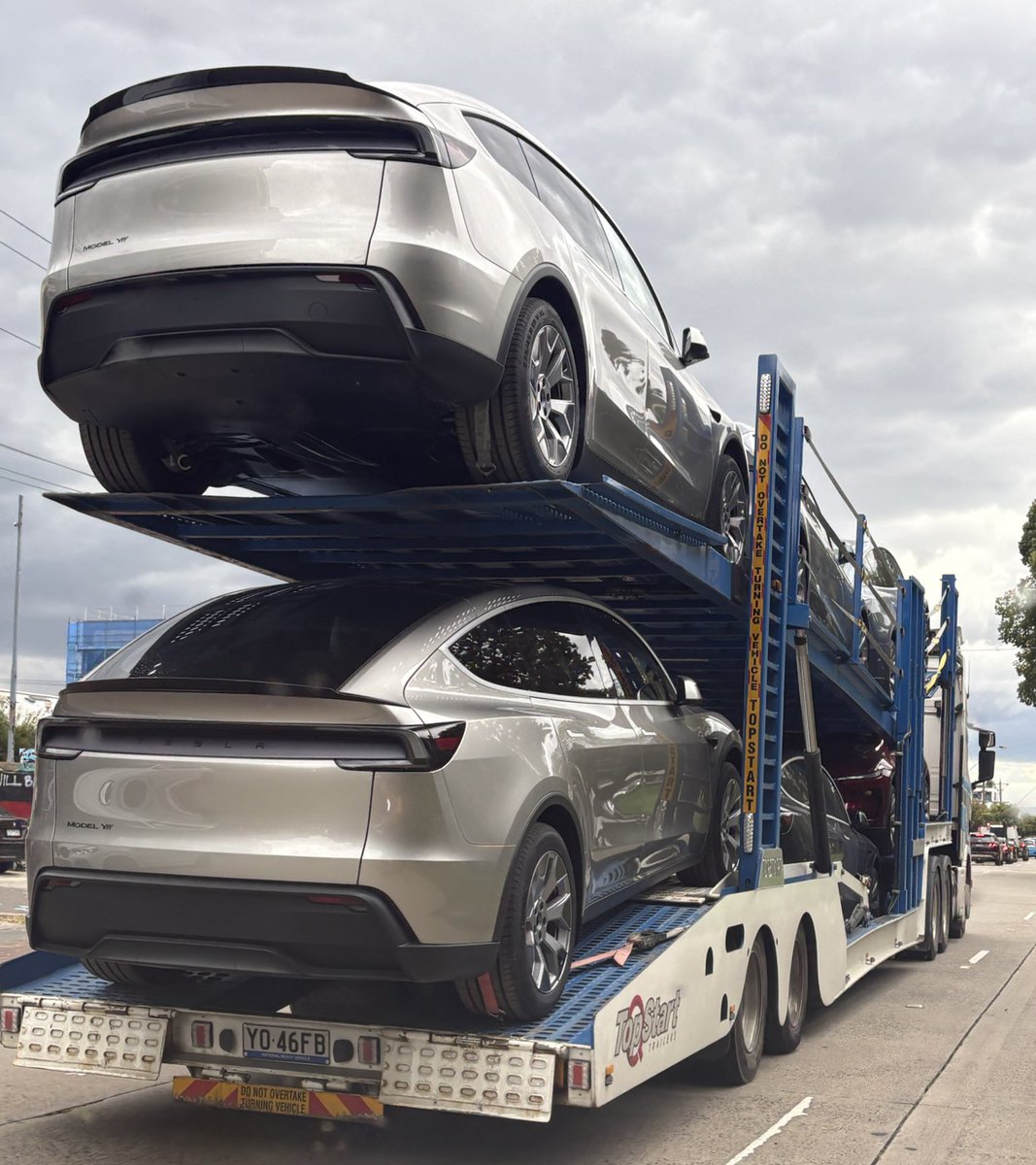 Tesla Model Y L Spotted in Melbourne: Australian Launch Imminent