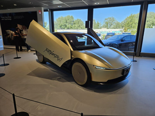 Tesla FSD Supervised Is Now Live in the Netherlands