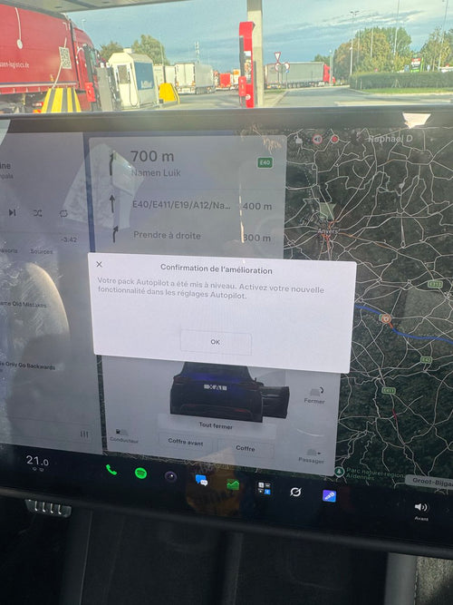 Tesla Reactivating FSD for Users Banned Over CAN Bus Hacks